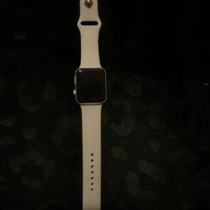 Apple Watch Series 3 white 42mm GPS+LTE